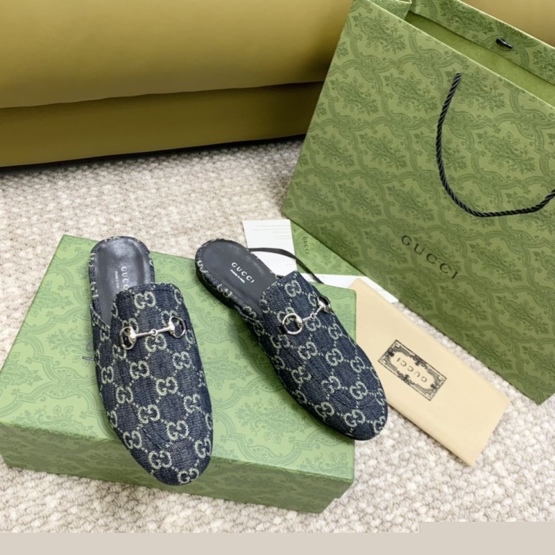 G*u*i leather shoes